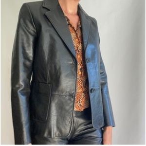 Vintage GAP black leather blazer/jacket